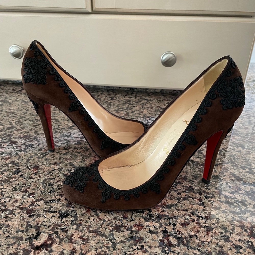 REDUCED Authentic ✨ Christian Louboutin stunning and rare. 39 - Picture 4 of 14